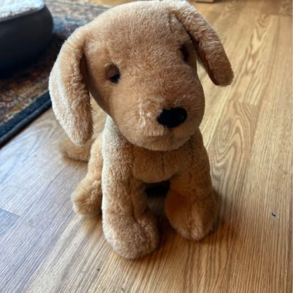 Vintage Russ "Goldie" Collectible Dog
